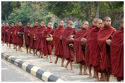 Myanmar, viaggio attraverso il tempo nella "terra dell'oro"